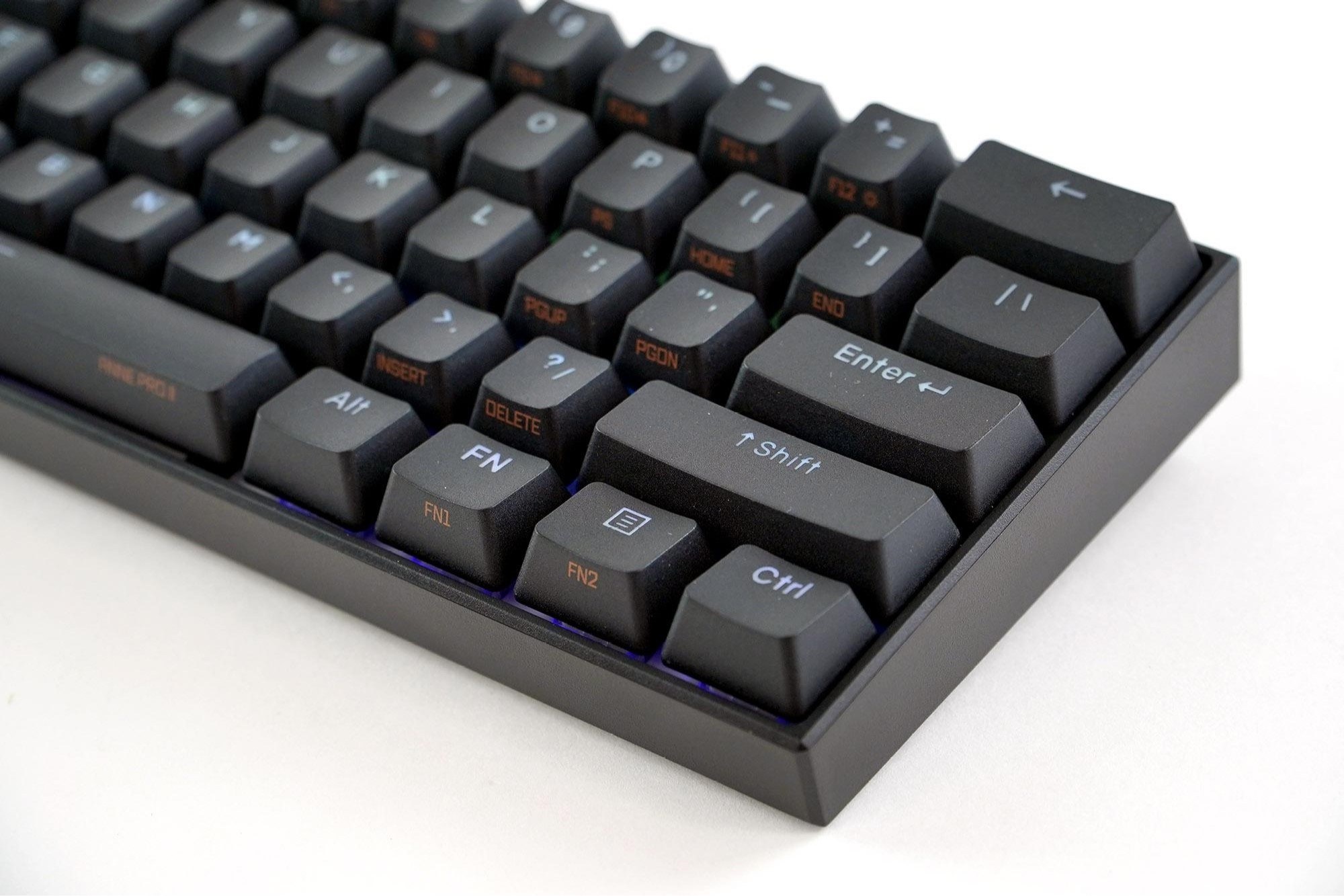 teclado mini gamer 60 porciento mecanico inalambrico barato